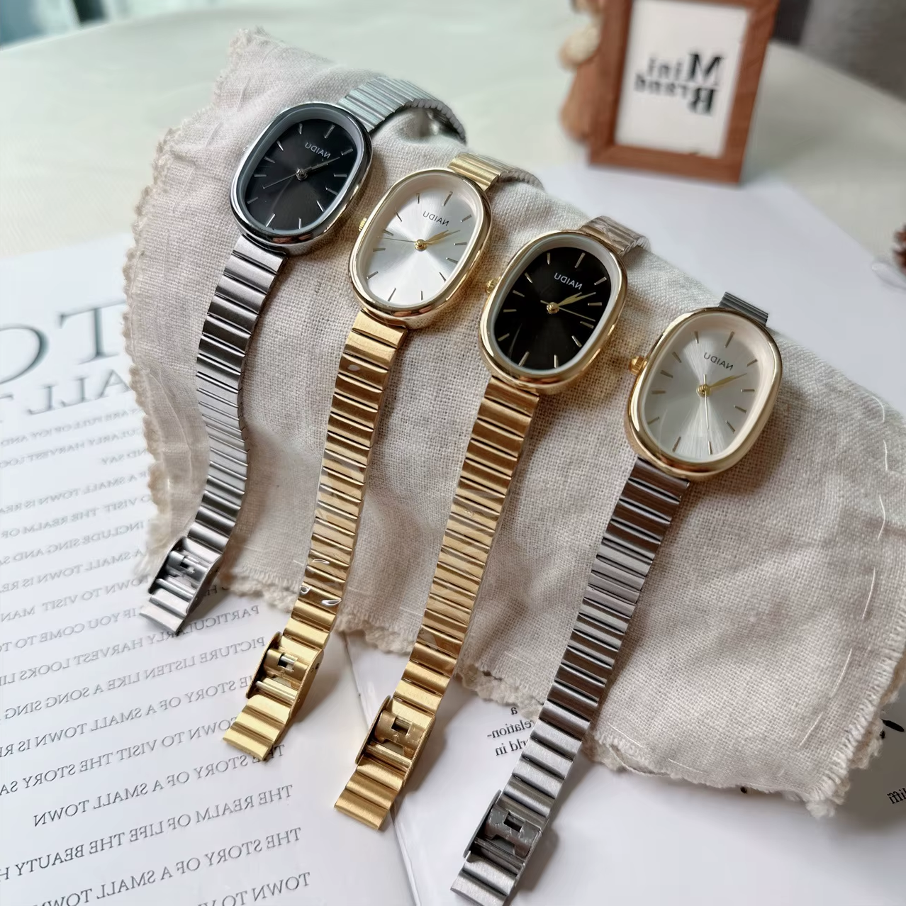 Luxury Oval Women's Quartz Watch (Stainless Steel)