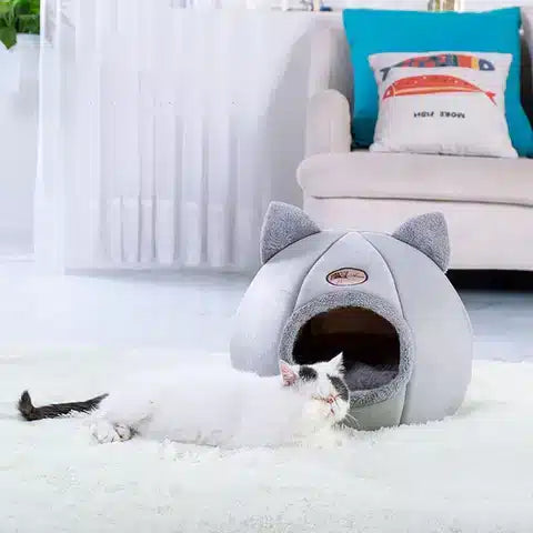 Comfortable and Soft Cat Basket