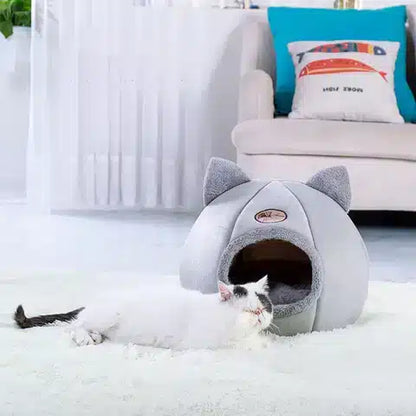 Comfortable and Soft Cat Basket