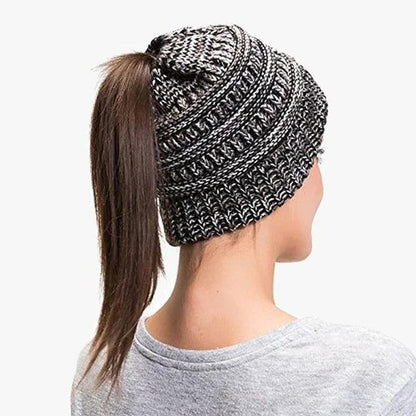 Ponytail Beanie Messy Bun Women's Beanie Solid Ribbed Hat Cap